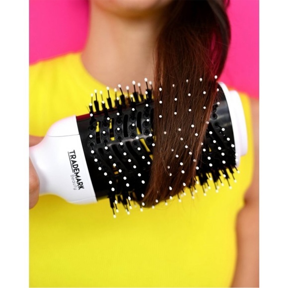 Trademark Beauty Easy Blo Hair Dryer and Styler heat tool diffuser brush gift - Picture 5 of 8